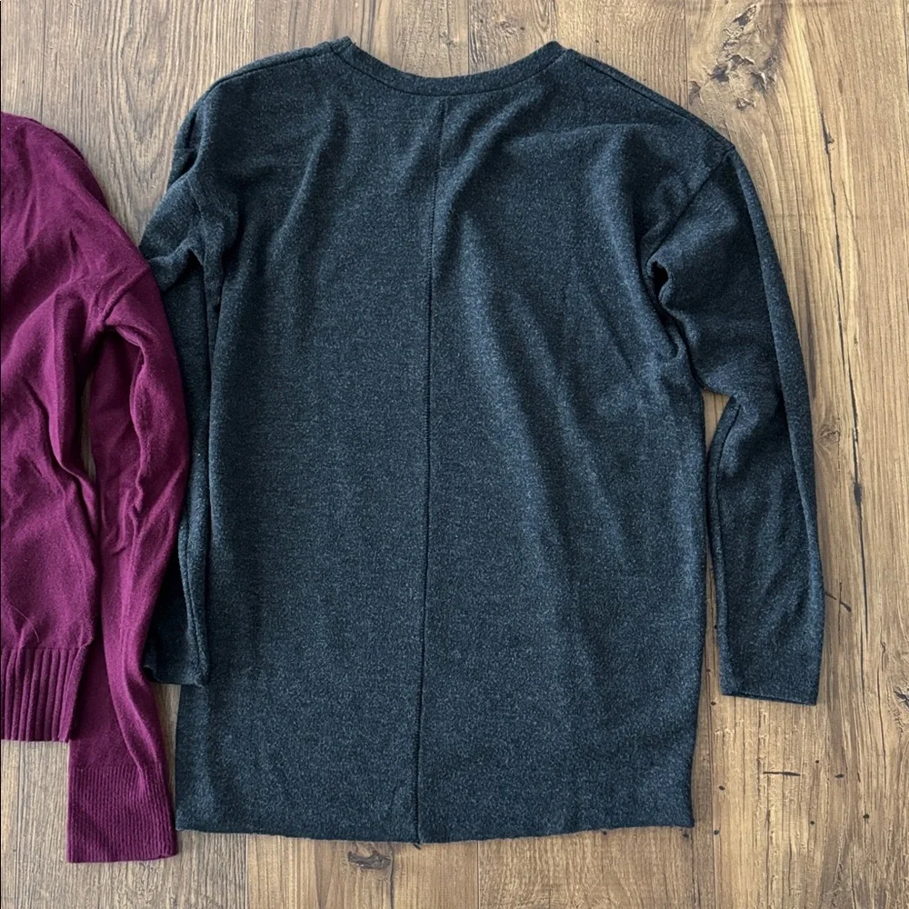 Bundle of 2 women’s sweaters, size small, Gap, American Eagle